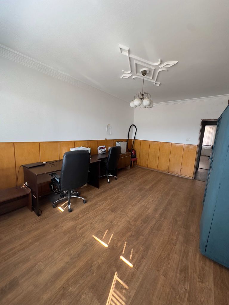 Продава се Тристаен апартамент в Перник, Димова махала - 78 кв.м за 1308 €/кв.м - Снимка #9