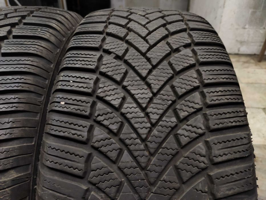 2бр Зимни Гуми 215 60 16 - Bridgestone - DOT 2021