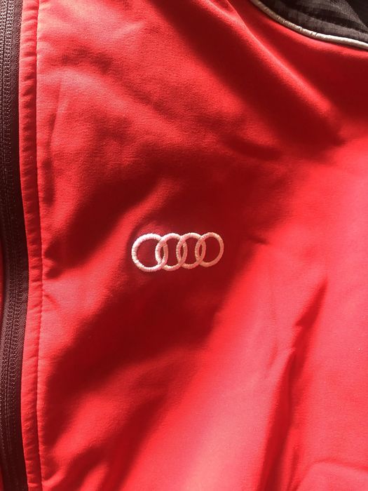 Ветровка Audi оригинална