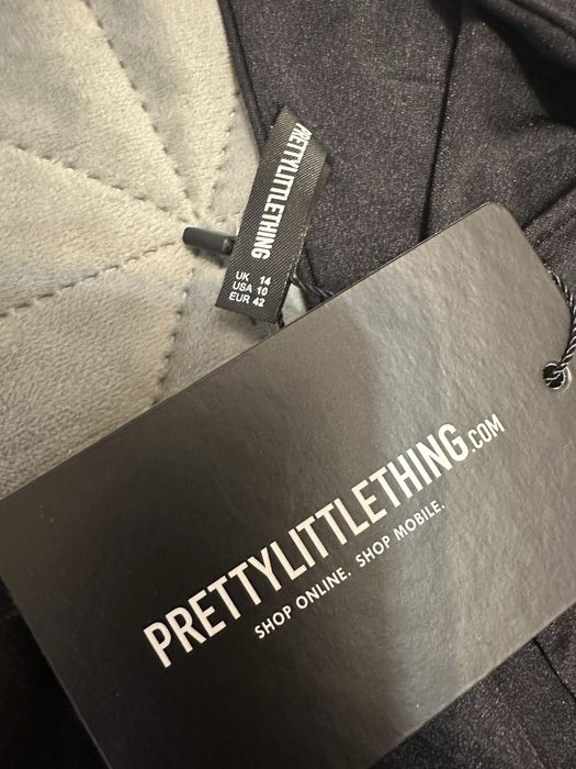 НОВ! Цял бански в черно