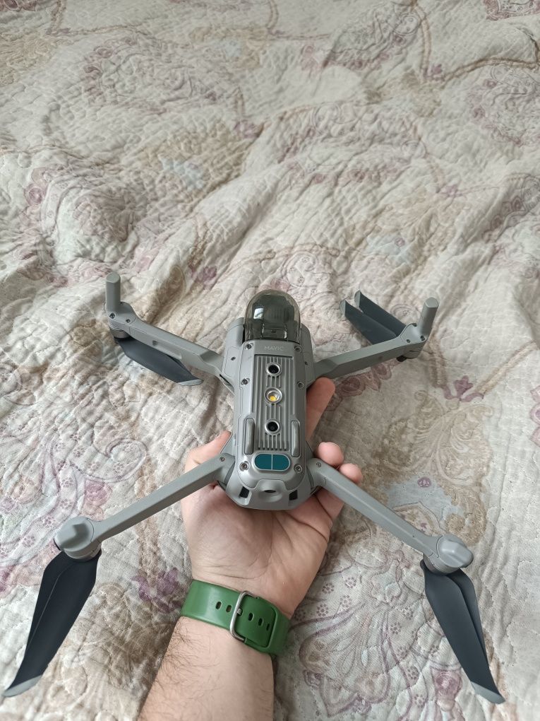 Продам DJI Mavic Air 2