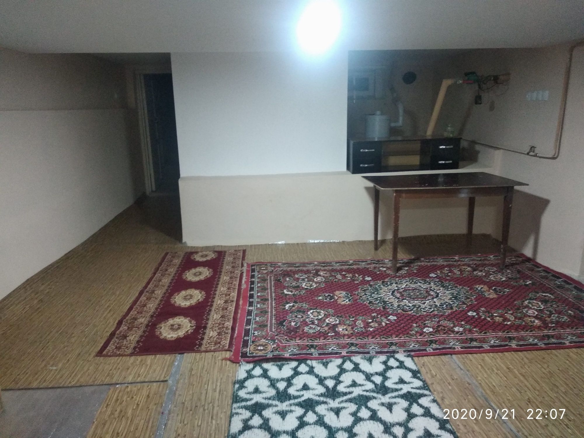 Ijaraga qoyaman Kvartira qizlar va ayolar uchun.