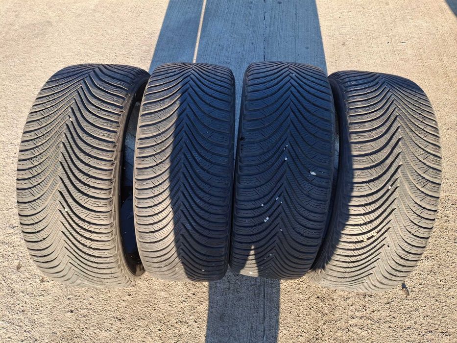 4бр. зимни гуми 225/45/17 Michelin Alpin 5