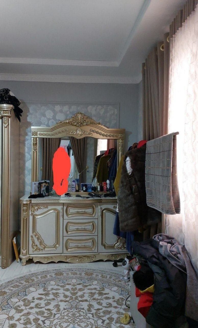 Пенал камот Pinal kamot
Ishlatilgan sastayaniyasi yengide qirilgan jo