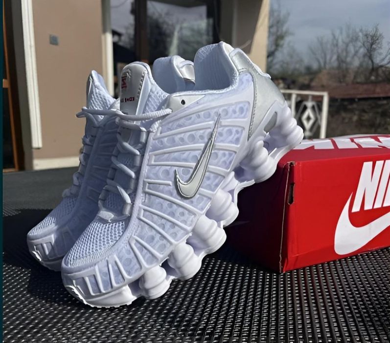 Nike Shox TL White мъжки маратонки