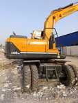 Колёсный экскаватор         
HYUNDAI 140

2014йил , 
ковш- 0.6m

60 00
