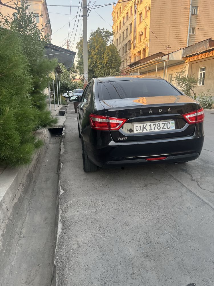 Продам или сдам в аренду Лада Веста 1.6  2020 года