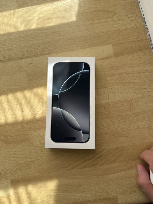 Iphone 16 pro 256 гб