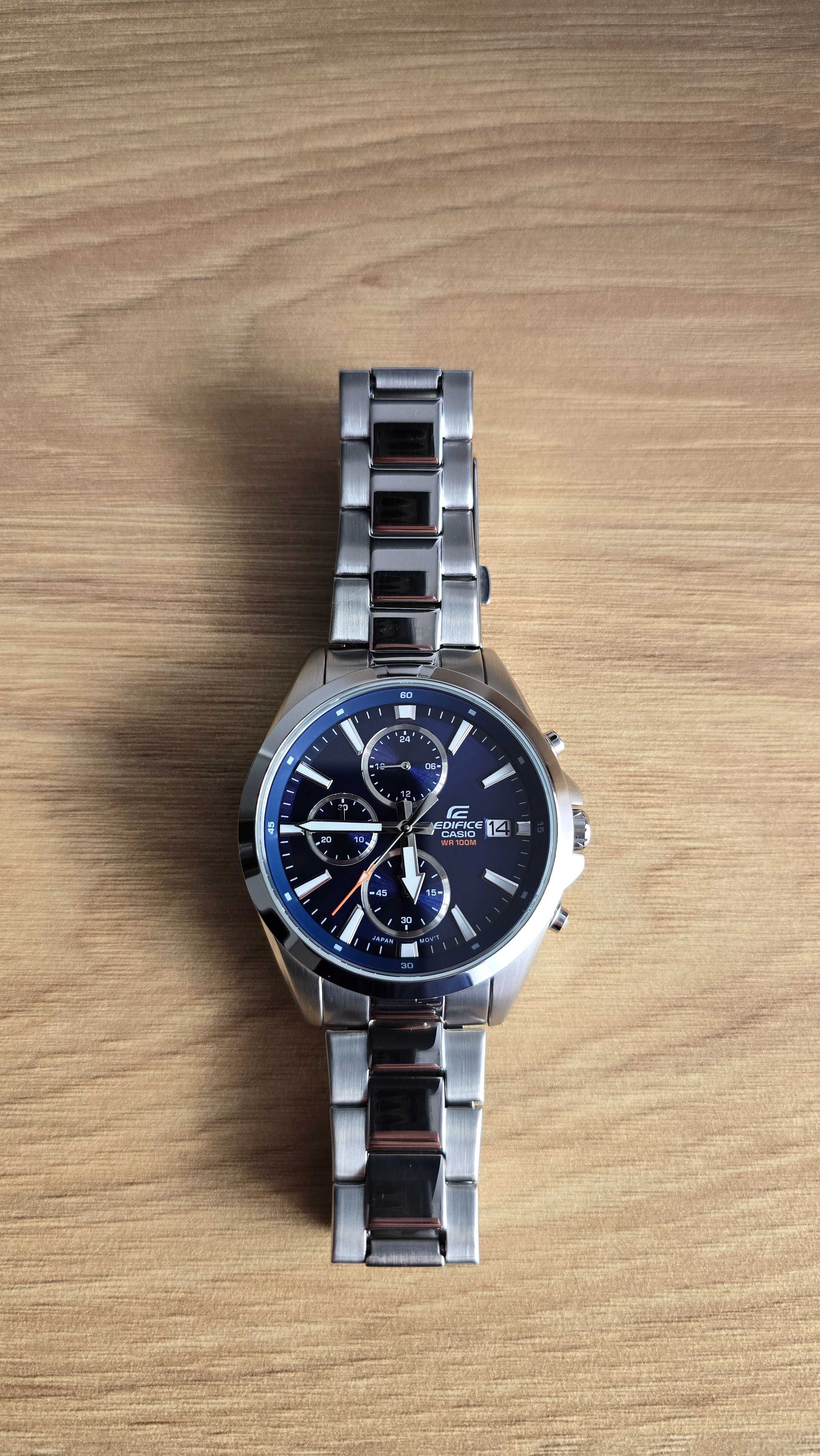 Ceas Casio Edficie EFV-560D-2A ca nou cu garantie