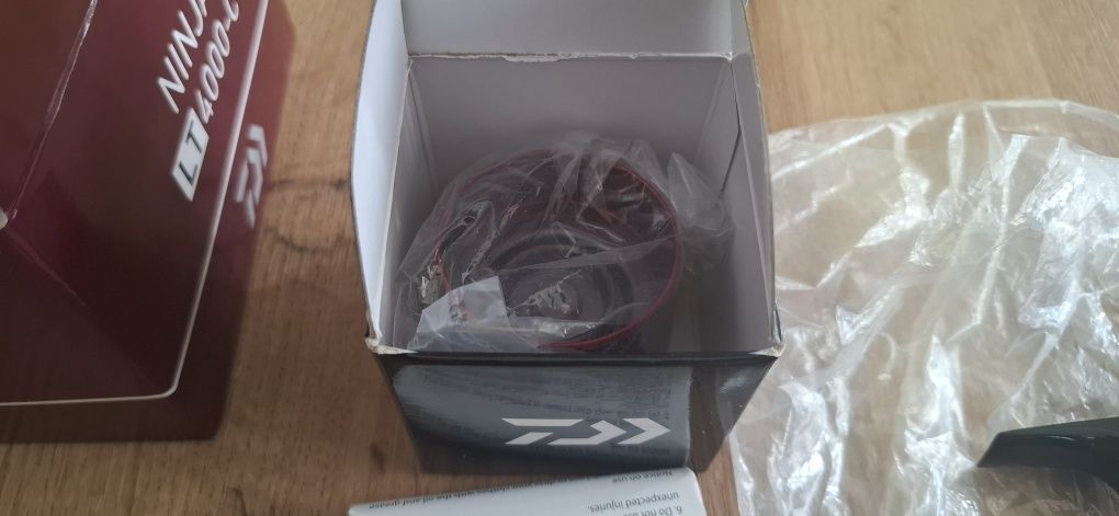 Daiwa Ninja 4000 с резервна шпула.
