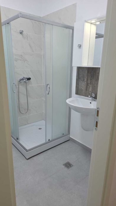 Proprietar inchiriez garsoniera Militari Residence