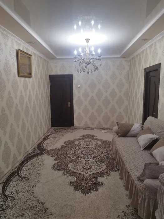 Арзон нархда 3 хонали кирпичный квартира 2 каватда сотилади Мелодия