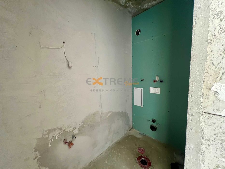 Продава се Двустаен апартамент в Варна, м-т Св. Никола - 204 кв.м за 1612 €/кв.м - Снимка #5