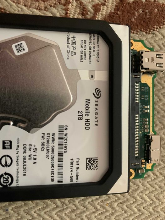 hard disk extern 2tb seagate folosit sase zile 120 lei