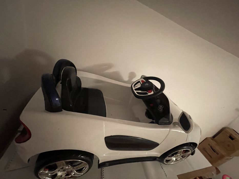 Masinuta electrica copii