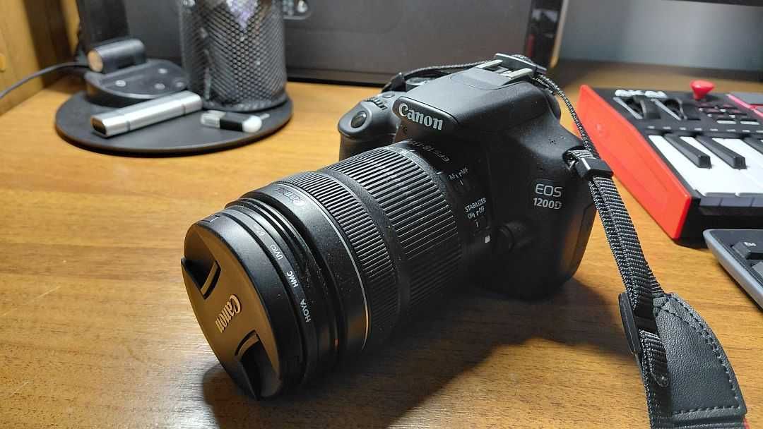 Canon EOS 1200D + Canon 18-135mm