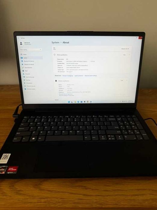Laptop Lenovo V15-G2 Ryzen 5 5500U , 8GB RAM , 240GB SSD