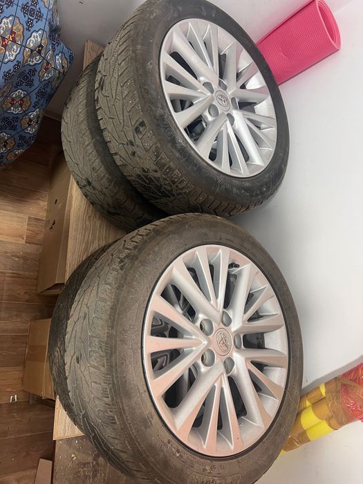 Диски R17, 215/55. С шинами.
