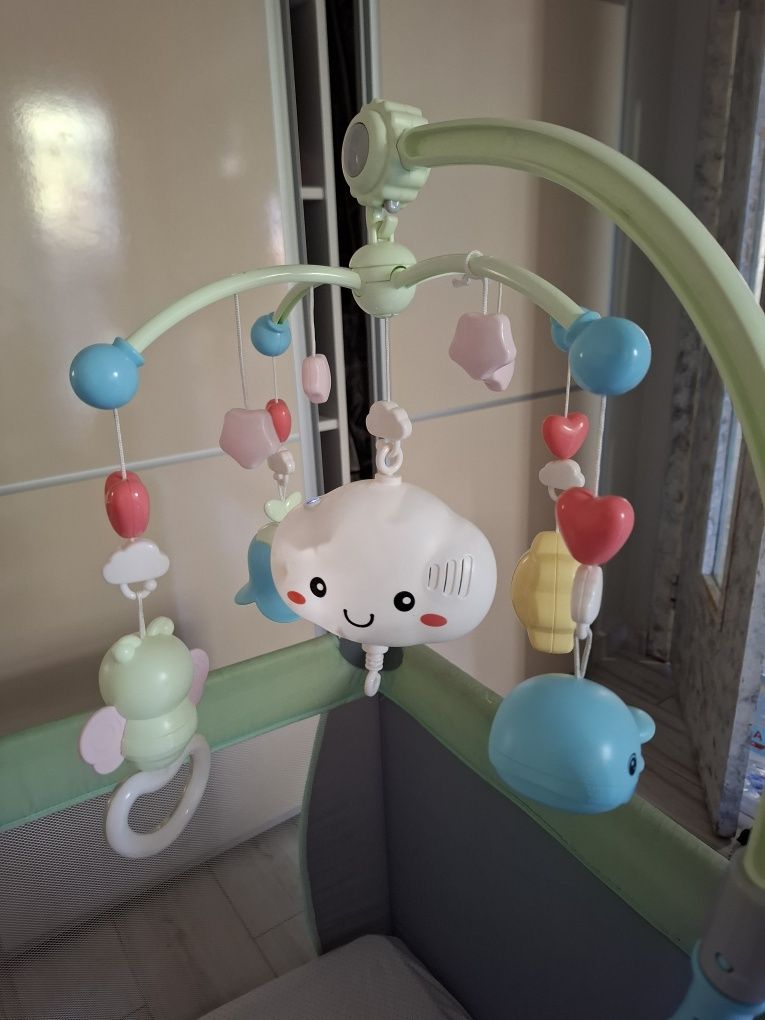 Продавам музикална играчка kikka boo