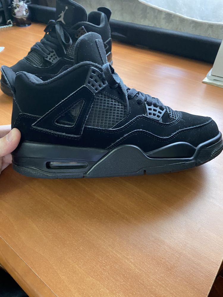 Jordan retro 4 Black Cat