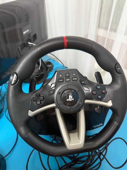 Volan gaming  cu pedale