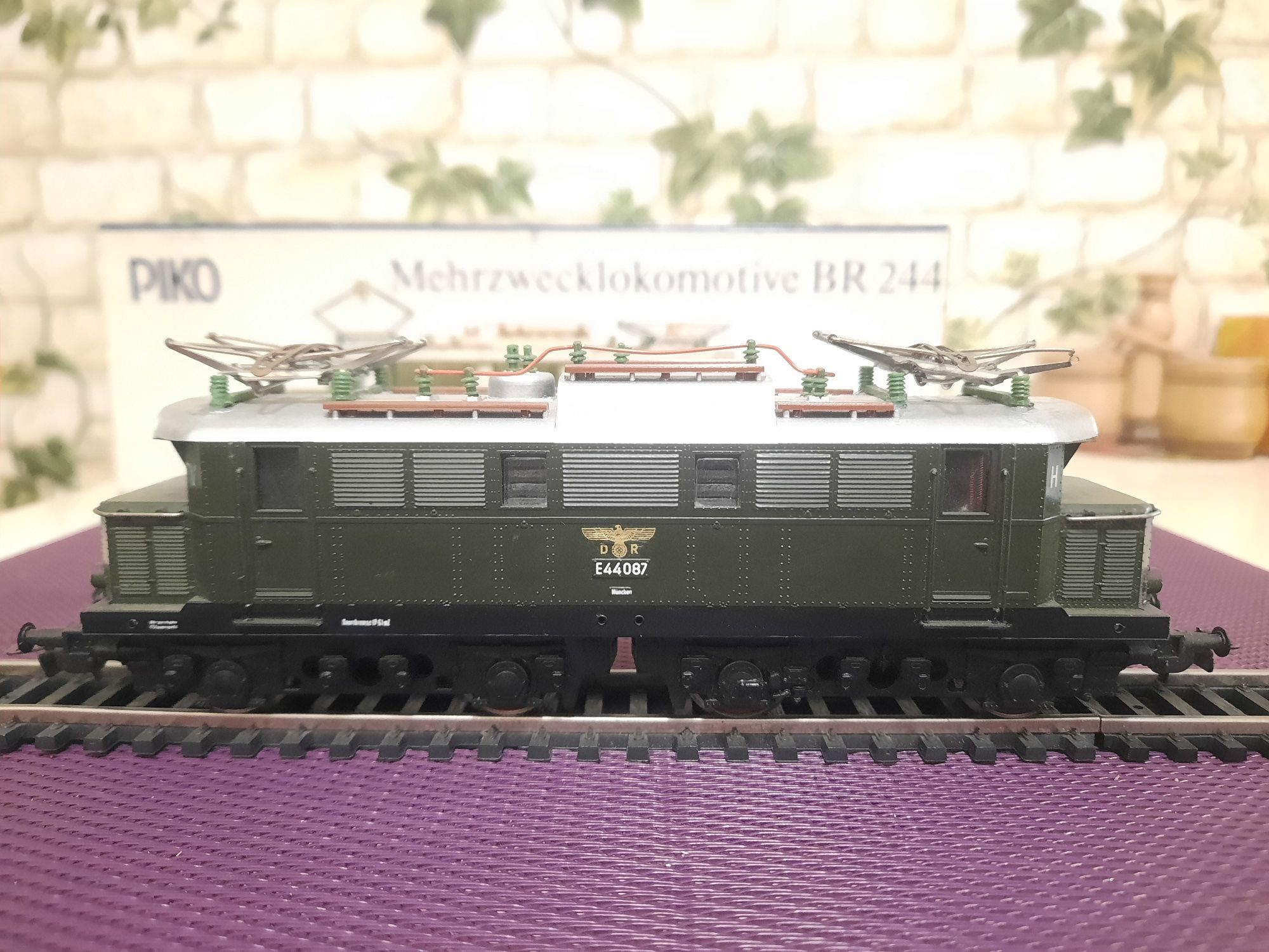 Locomotiva electrica Piko 5/6211 H0 DC