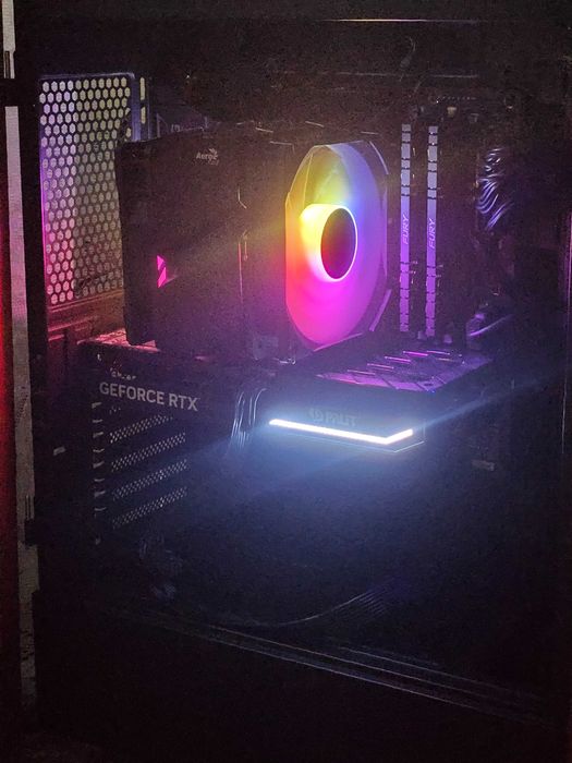 Продам мощный игровой пк Rtx 4060ti+i5-12600kf ( фулл переферия )