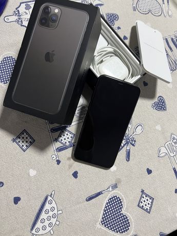 Vand iphone 11 pro, space gray, 64 GB