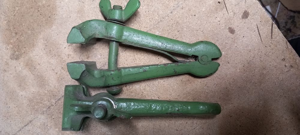 Menghina mica veche de colecție noua