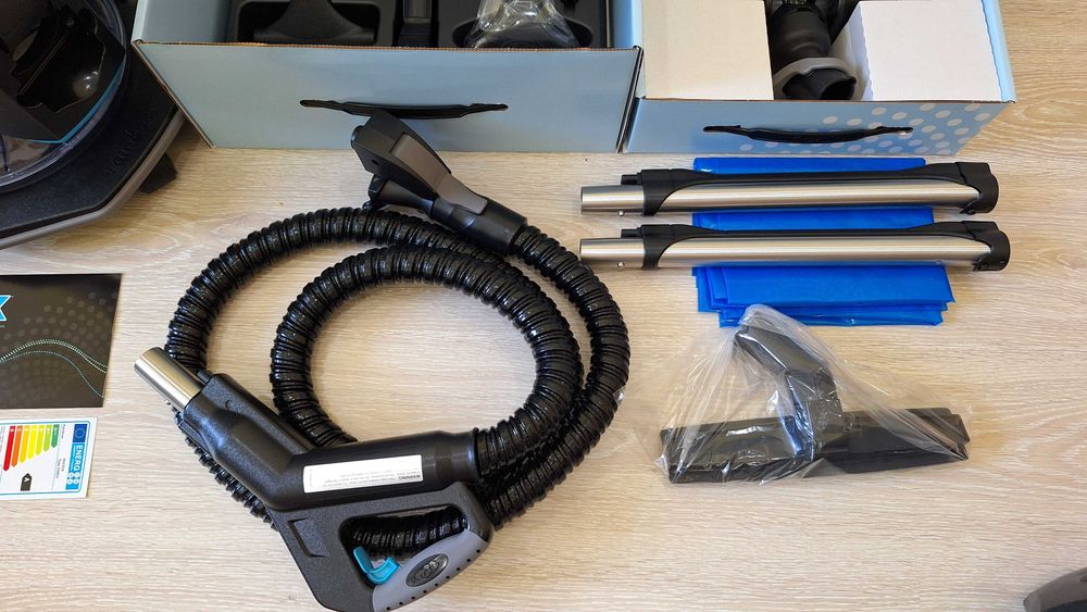 Чисто нова прахосмукачка Рейнбоу-Rainbow CPX гаранция до 2034 год.