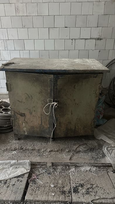 Temir shkaf ( механичиский шкаф )