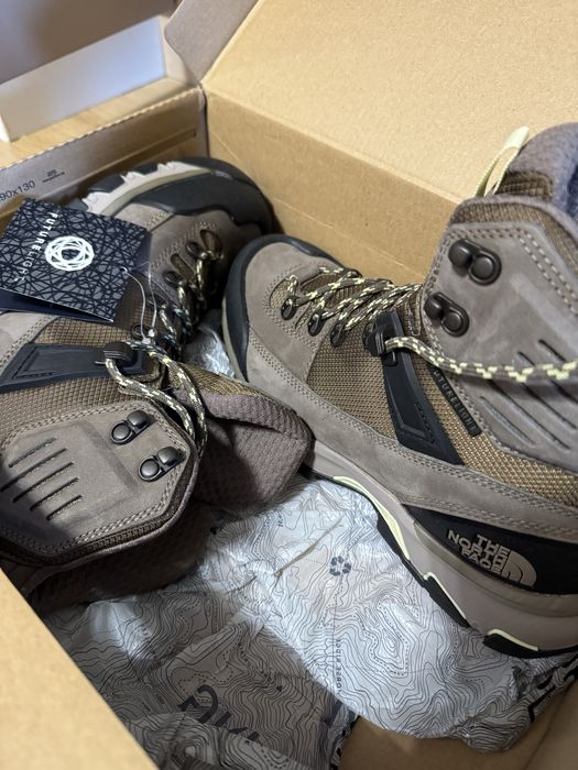 North face боти за планина