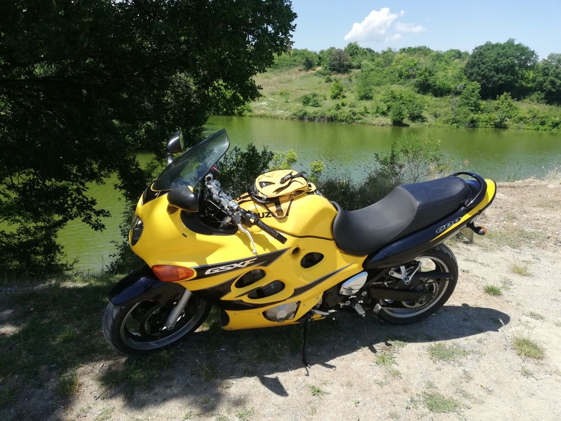 Suzuki Katana 600