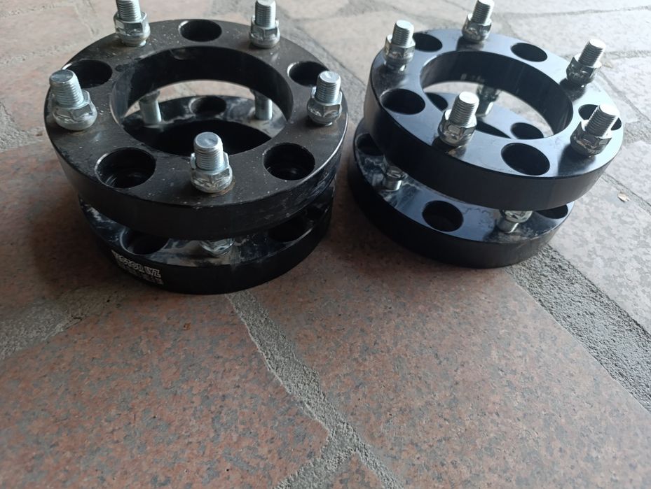 Проставки 5х150 расширитель колеи