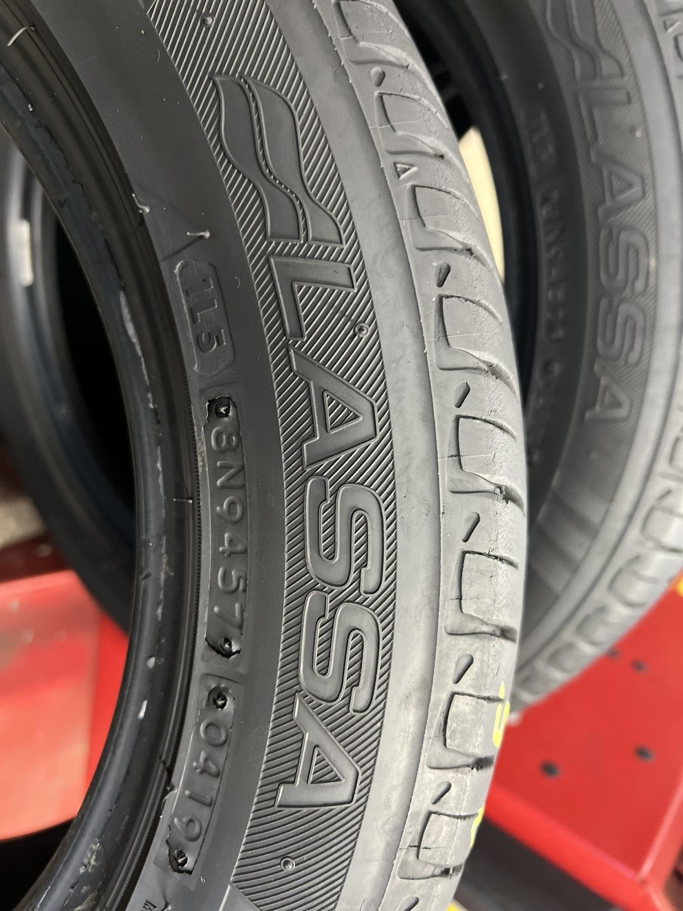 Летни гуми 195/55 R15 Lassa