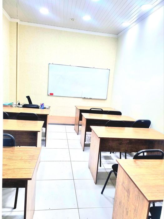 Ўқув хоналар ижарага берилади Чорсу марказидан Oʻquv xona ijaraga Chor