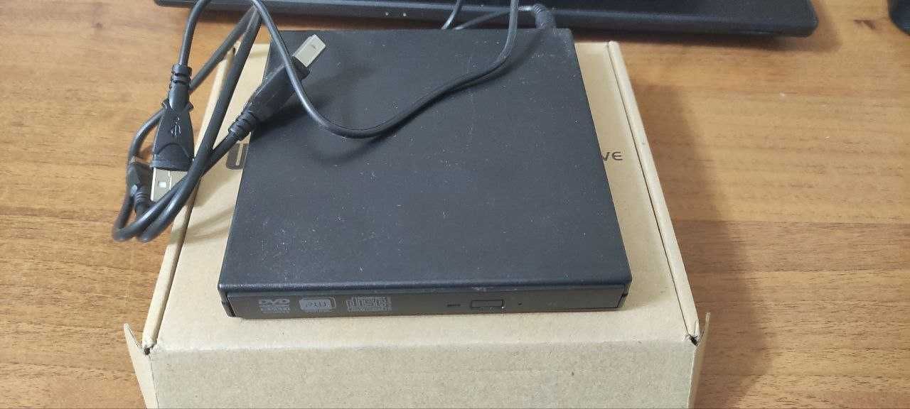Оптический привод USB DVD+R/RW&CDRW б.у.