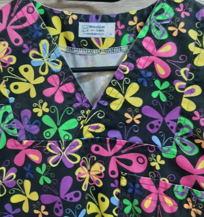 Camasi medicale pentru femei