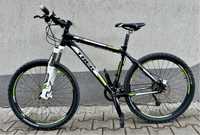 Vand bicicleta MTb Trek 4500 in stare noua