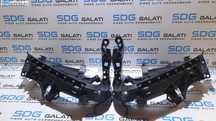 Set Suport Suporturi Prindere Ghidaj Far Stanga Dreapta Fata Audi A5 2008 - 2015 Cod 8T0805607L 8T0805608R