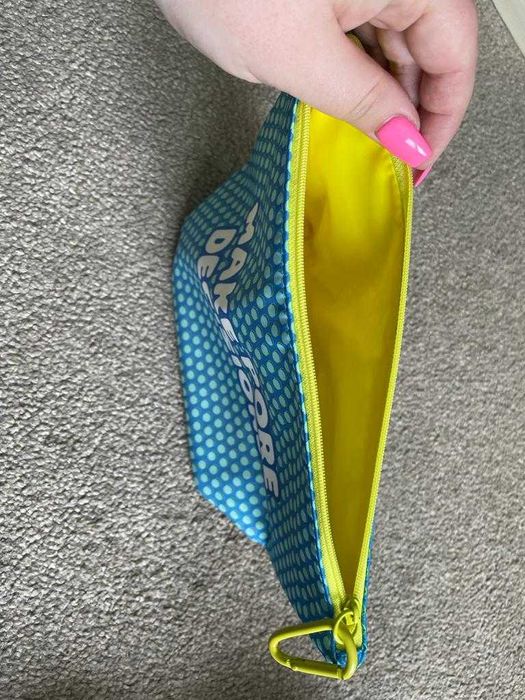 Чанти за грим Douglas