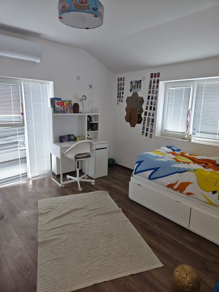 Продава се Къща в с. Казичене, Област София-град - 140 кв.м за 2822 €/кв.м - Снимка #6