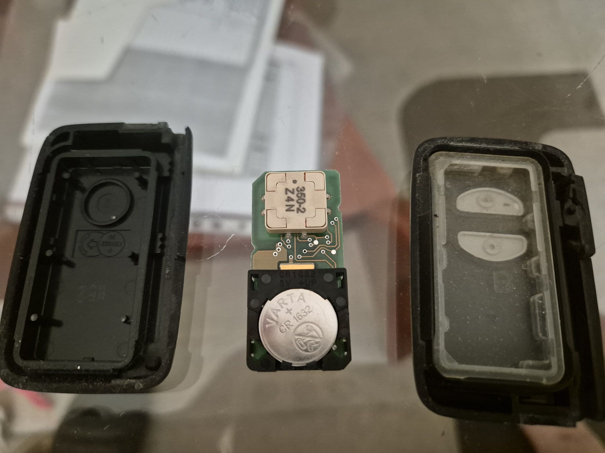 Ключ за Тойота Приус KEYLESS GO