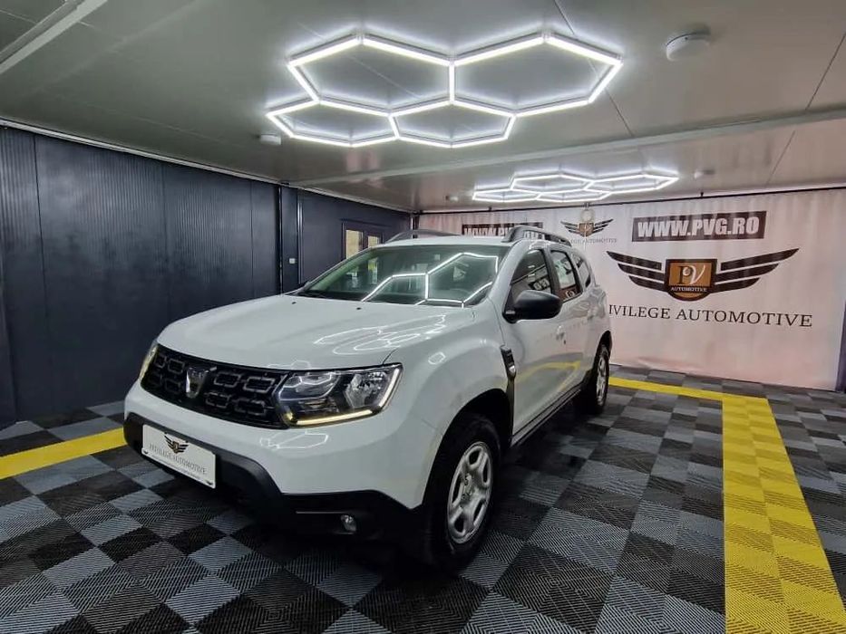 Dacia Duster DIESEL • 4x4 • LED • pilot automat • 6 trepte • ECO • START&STOP