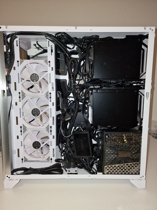 Asamblare PC si Servicii