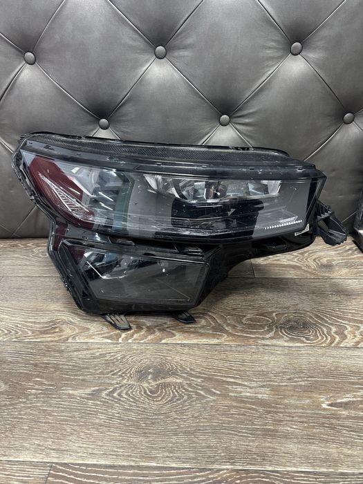 Skoda kodiq crystal light led фар фарове десен