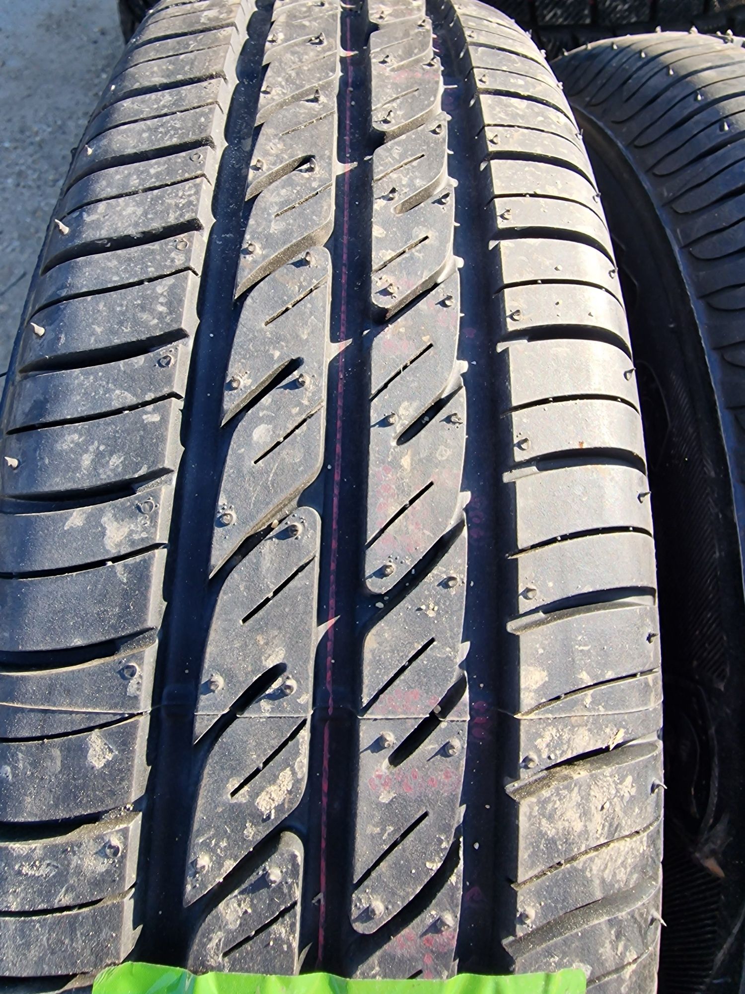 Anvelope 155/80R13 marca Firestone, DOT 2016
