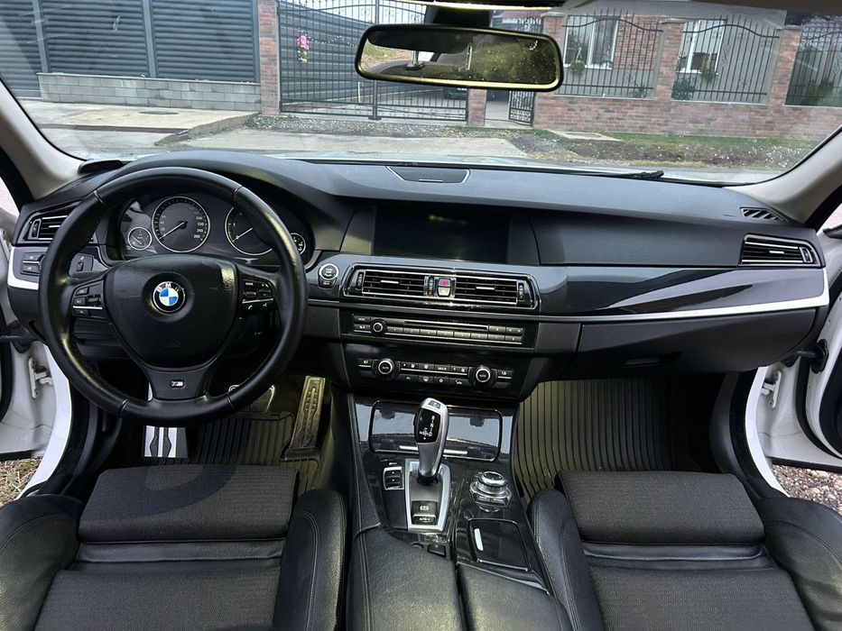Bmw seria 5 f10 M pachet