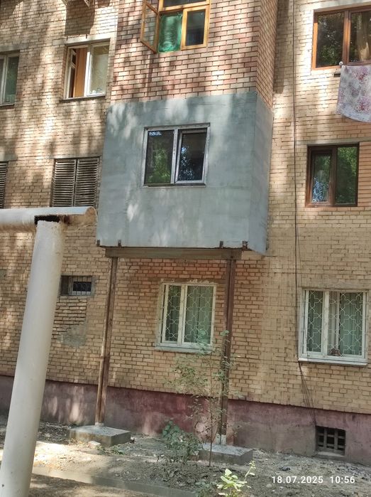 Продаю СВОЮ 4-х комнатную квартиру в Учтепин. р-не 23 квартал