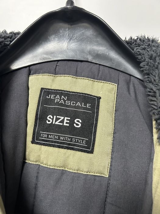 Geaca de iarna Se potriveste si pentru un M